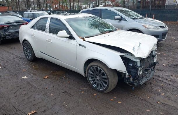 Informe del vehículo para VIN 1G6DJ577990170601 - Imagen 1