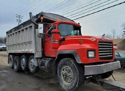 Fahrzeugbericht für VIN 1M2P289C4TM022094 – Bild 1