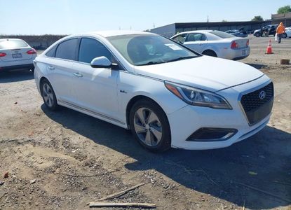 Raport pojazdu dla VIN KMHE14L24HA065541 - Obraz 1