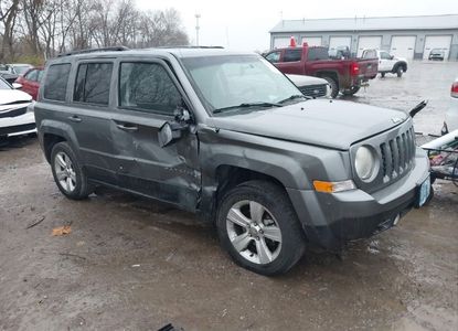 Raport pojazdu dla VIN 1C4NJPFB8DD129848 - Obraz 1