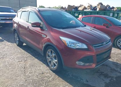 Vehicle Report for VIN 1FMCU0J95FUA27190 - Image 1