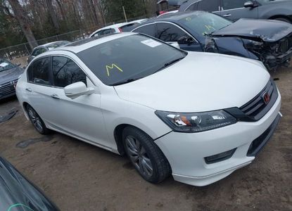 Vehicle Report for VIN 1HGCR2F8XFA136006 - Image 1