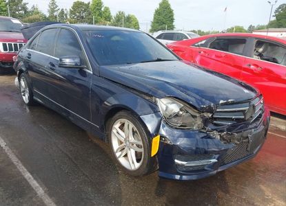 Raport pojazdu dla VIN WDDGF8AB8EA963828 - Obraz 1