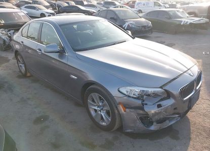 Raport pojazdu dla VIN WBAXG5C53DD232103 - Obraz 1