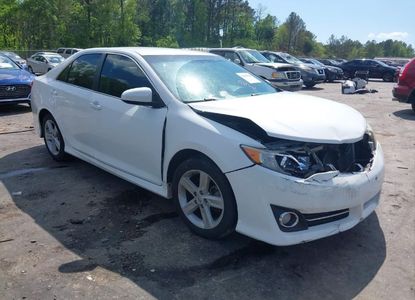 Raport pojazdu dla VIN 4T1BF1FK7CU558104 - Obraz 1