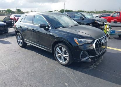 Informe del vehículo para VIN WA1DECF33M1038760 - Imagen 1