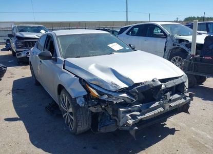 Raport pojazdu dla VIN 1N4BL4CV4KN322487 - Obraz 1