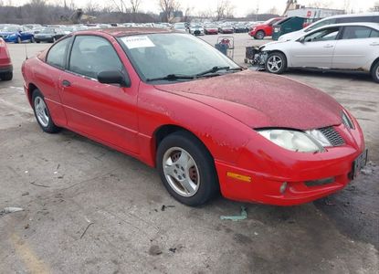 Vehicle Report for VIN 1G2JB12F447327802 - Image 1