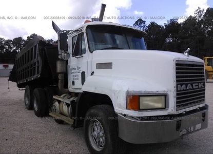 Raport pojazdu dla VIN 1M2AA13YXPW025256 - Obraz 1