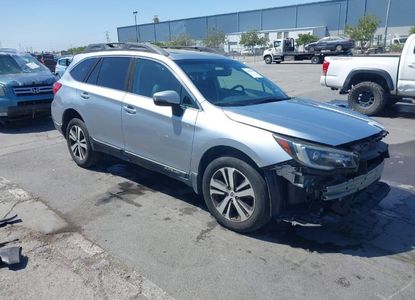 Informe del vehículo para VIN 4S4BSANC6J3340812 - Imagen 1