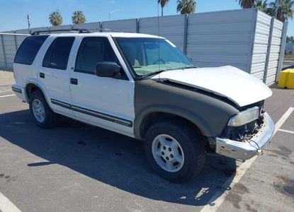 Raport pojazdu dla VIN 1GNDT13W4XK173251 - Obraz 1