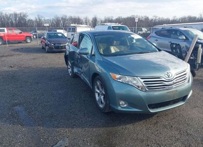 Vehicle Report for VIN 4T3ZK11A29U016224 - Image 1