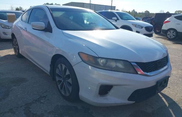 Raport pojazdu dla VIN 1HGCT1B37DA019535 - Obraz 1