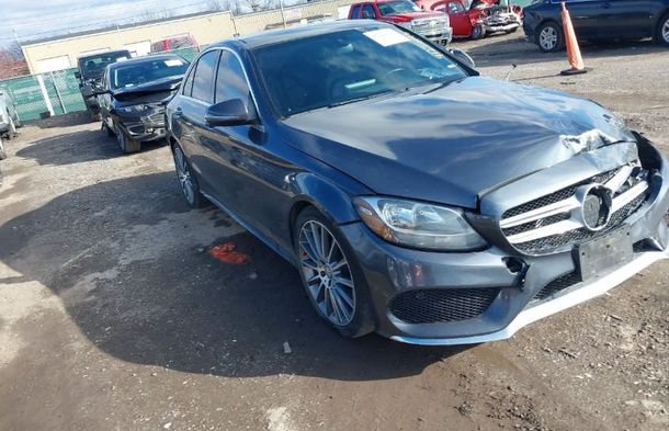 Informe del vehículo para VIN 55SWF4JB2GU112177 - Imagen 1