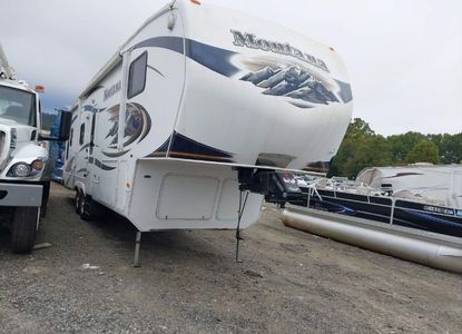 Звіт про транспортний засіб для VIN 4YDF31520A4701890 – зображення 1