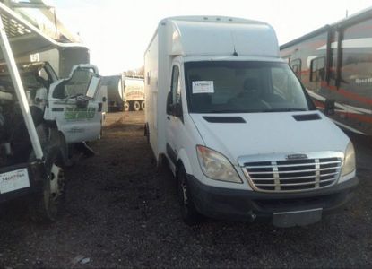 Raport vehicul pentru - Imaginea 1