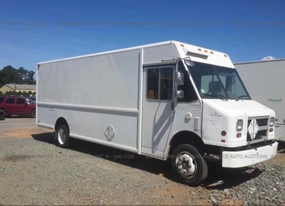 تقرير المركبة لـ VIN 4UZAARBWX1CH52603 - الصورة 1