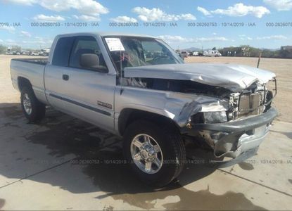 Fahrzeugbericht für VIN 3B7KC236X2M306327 – Bild 1