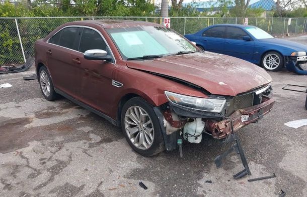 Raport pojazdu dla VIN 1FAHP2F84FG143885 - Obraz 1