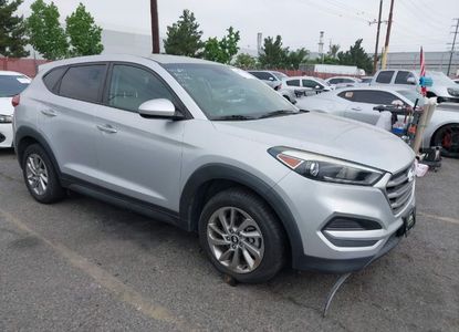 Informe del vehículo para VIN KM8J23A42HU462660 - Imagen 1