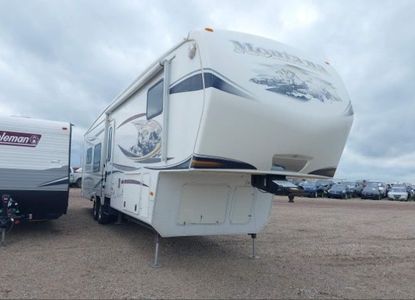 Fahrzeugbericht für VIN 4YDF38020D4700520 – Bild 1