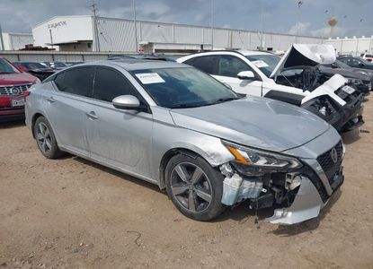 Vehicle Report for VIN 1N4BL4EVXNN414981 - Image 1