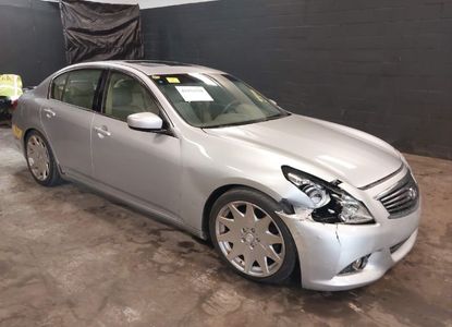 Informe del vehículo para VIN JN1CV6AP0CM936794 - Imagen 1