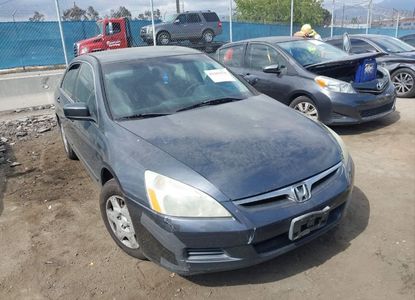 Vehicle Report for VIN 1HGCM56407A002118 - Image 1