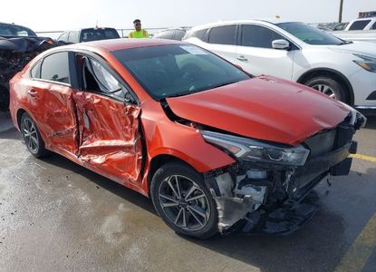 Informe del vehículo para VIN 3KPF24AD1NE472235 - Imagen 1