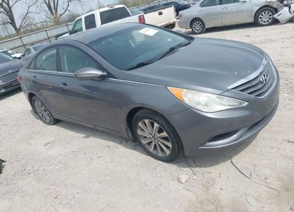 Vehicle Report for VIN 5NPEB4AC6CH345220 - Image 1