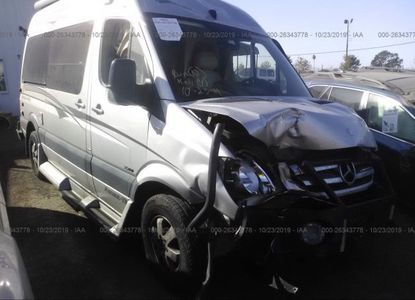 Rapport sur le véhicule pour VIN WD3PE7CCXD5803948 - Image 1