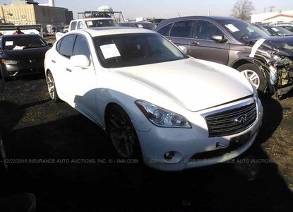 تقرير المركبة لـ VIN JN1BY1AR7CM395167 - الصورة 1