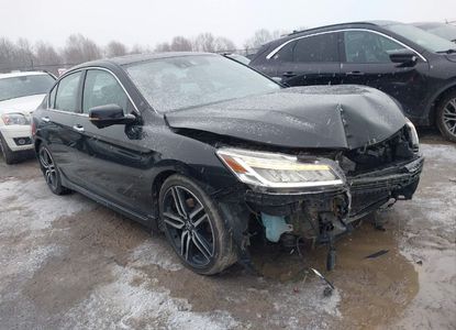 Raport pojazdu dla VIN 1HGCR3F98HA024466 - Obraz 1