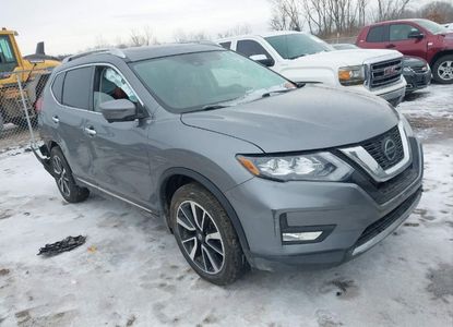 Fahrzeugbericht für VIN JN8AT2MV1JW344971 – Bild 1