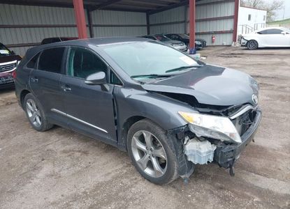 Vehicle Report for VIN 4T3BK3BB1DU074239 - Image 1