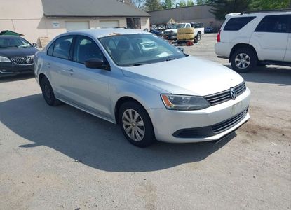 Informe del vehículo para VIN 3VW2K7AJ0CM310389 - Imagen 1