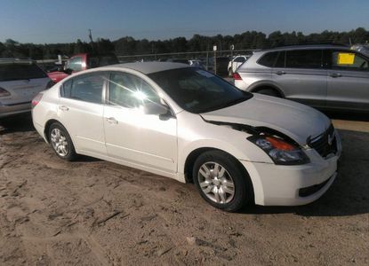 Vehicle Report for VIN 1N4AL21E09N471413 - Image 1