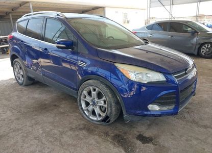 Informe del vehículo para VIN 1FMCU0J97GUB84382 - Imagen 1