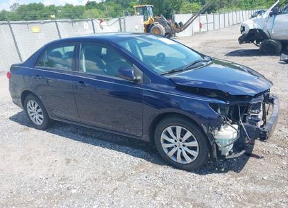 Raport pojazdu dla VIN 2T1BU4EE9DC016217 - Obraz 1