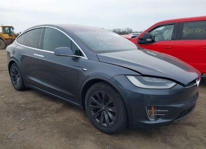 Informe del vehículo para VIN 5YJXCDE24KF152150 - Imagen 1