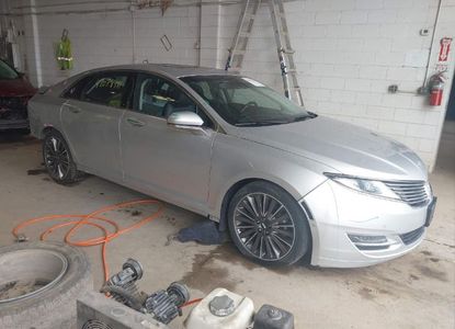 Vehicle Report for VIN 3LN6L2LU5GR608372 - Image 1