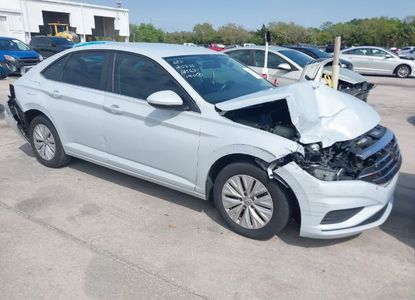 Vehicle Report for VIN 3VWC57BU8KM032960 - Image 1