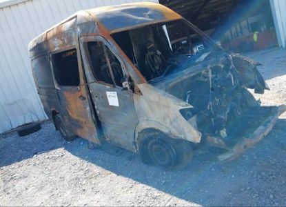 ავტომობილის ანგარიში VIN WD0PE745X75217784 -ისთვის - სურათი 1