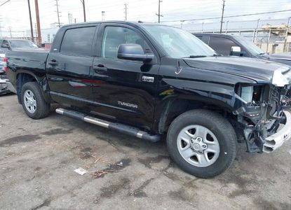 Vehicle Report for VIN 5TFEY5F13JX237165 - Image 1