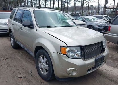 Raport pojazdu dla VIN 1FMCU9D76AKC90839 - Obraz 1