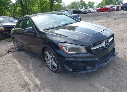 Raport pojazdu dla VIN WDDSJ4EBXEN127264 - Obraz 1