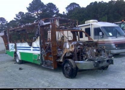 Rapport sur le véhicule pour VIN 1GBG5U1918F414583 - Image 1