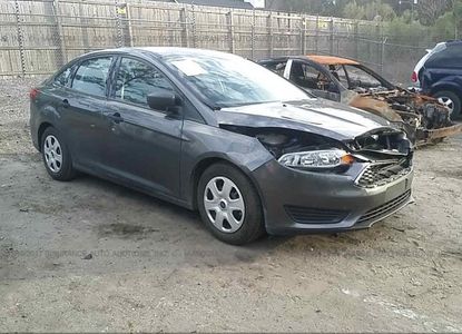 Informe del vehículo para VIN 1FADP3E20GL335170 - Imagen 1