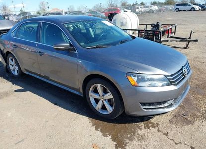 Raport pojazdu dla VIN 1VWAT7A31EC038420 - Obraz 1