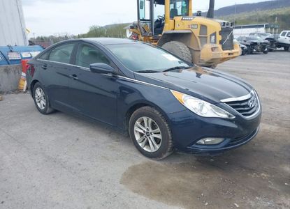 Vehicle Report for VIN 5NPEB4AC7DH773797 - Image 1